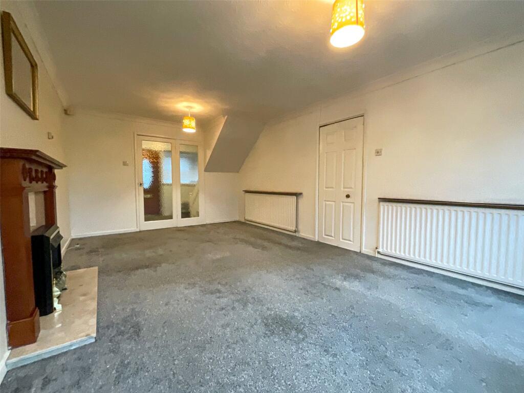 Additional property image - Longlands Drive, Tamworth, Staffordshire, B77