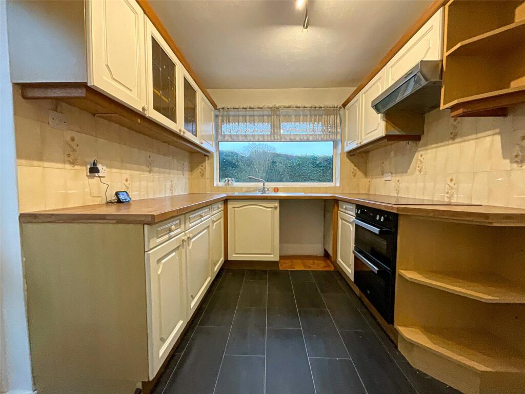 Additional property image - Longlands Drive, Tamworth, Staffordshire, B77