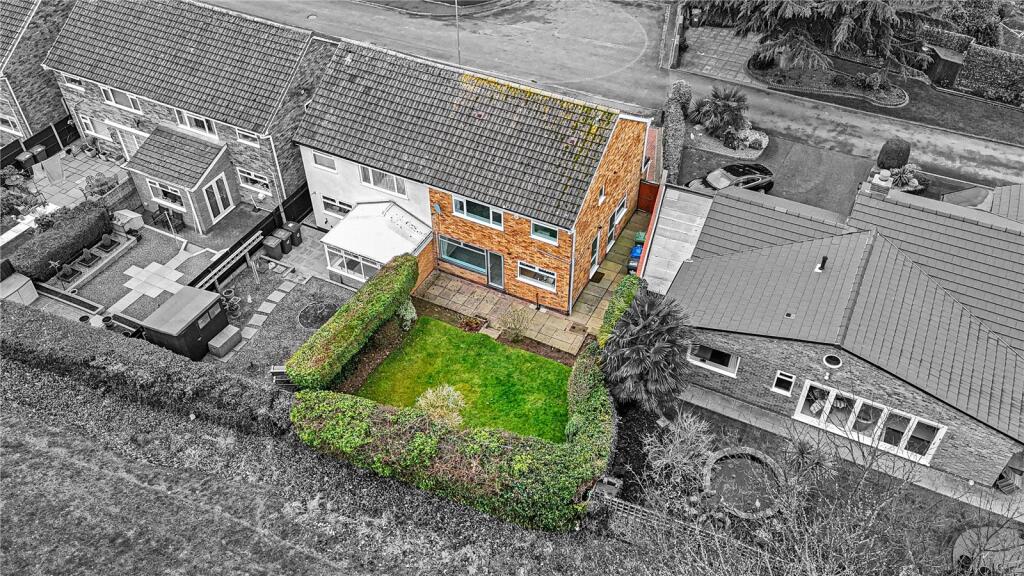 Additional property image - Longlands Drive, Tamworth, Staffordshire, B77