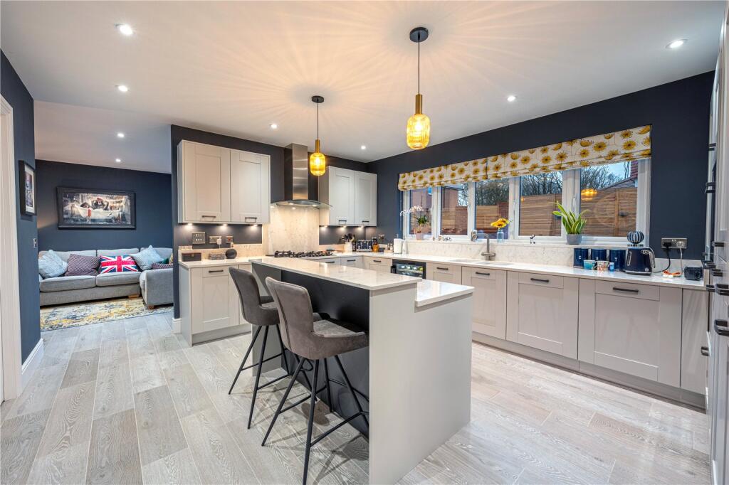 Additional property image - Hopton Close, Amington, Tamworth, Staffordshire, B77