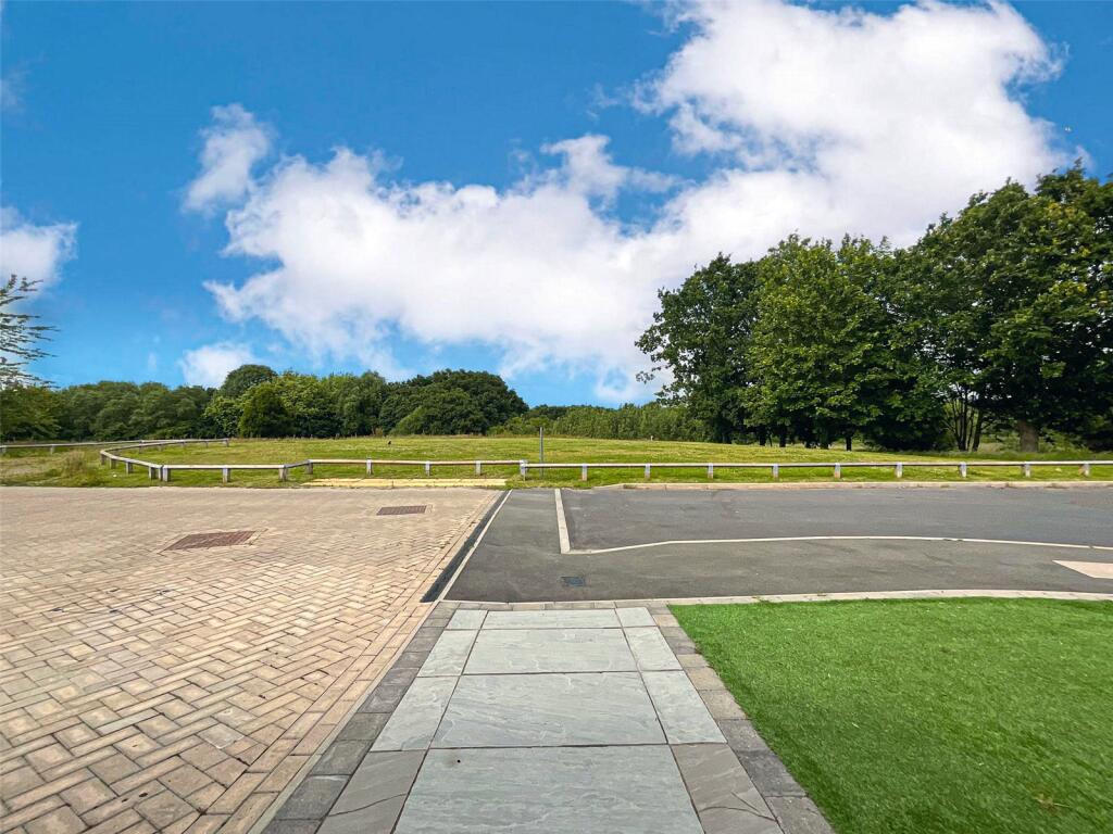 Additional property image - Hopton Close, Amington, Tamworth, Staffordshire, B77
