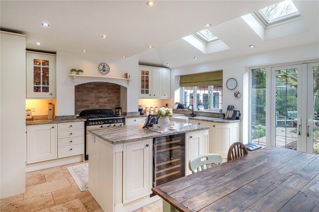 Additional property image - The Green, Bonehill, Tamworth, Staffordshire, B78
