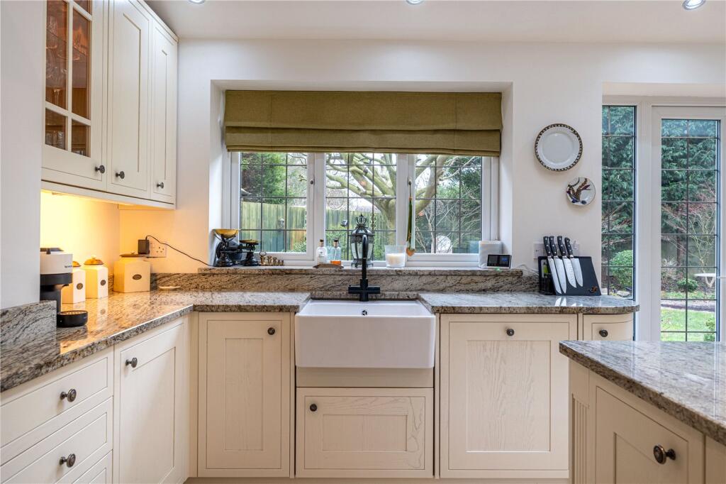 Additional property image - The Green, Bonehill, Tamworth, Staffordshire, B78