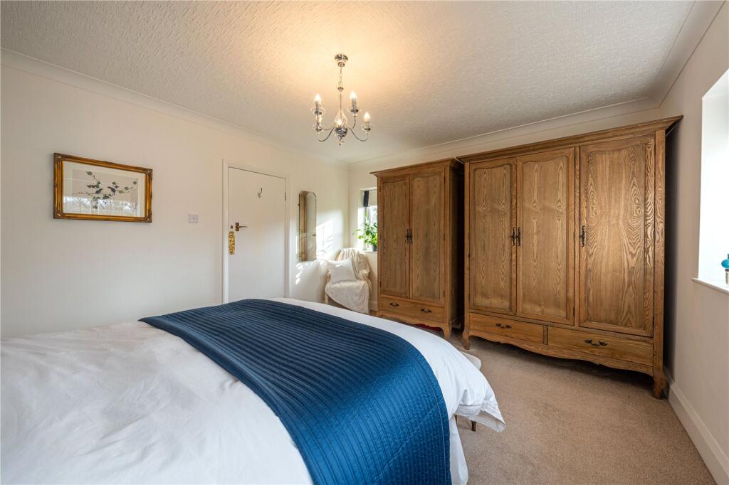 Additional property image - The Green, Bonehill, Tamworth, Staffordshire, B78