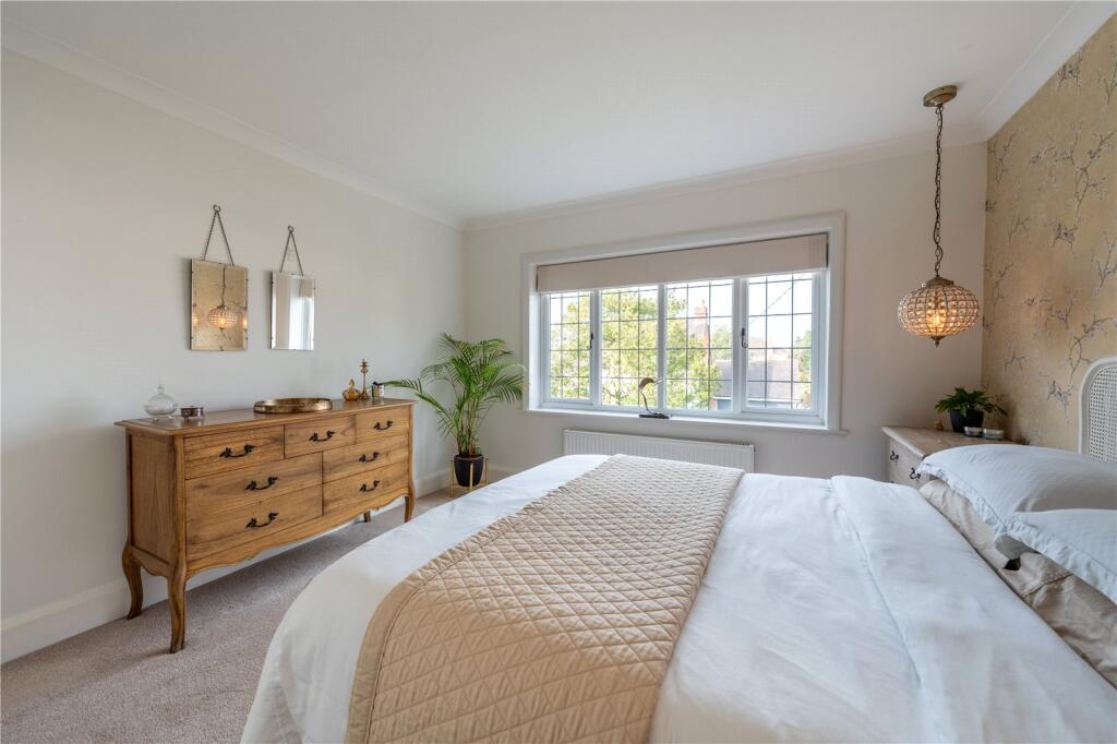 Additional property image - The Green, Bonehill, Tamworth, Staffordshire, B78