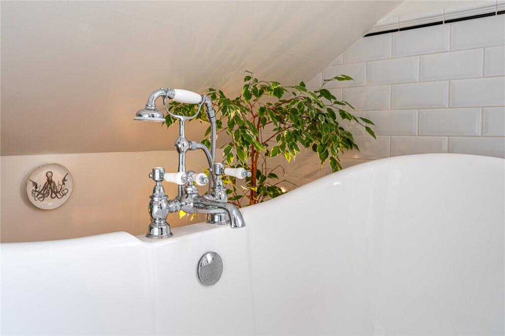 Additional property image - The Green, Bonehill, Tamworth, Staffordshire, B78