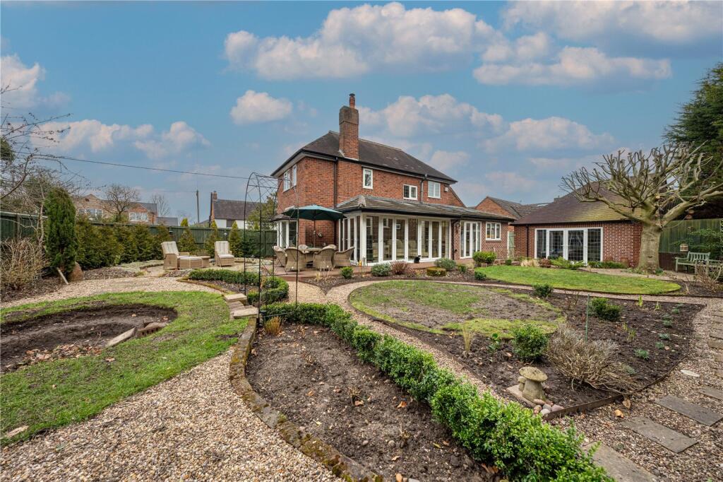 Additional property image - The Green, Bonehill, Tamworth, Staffordshire, B78