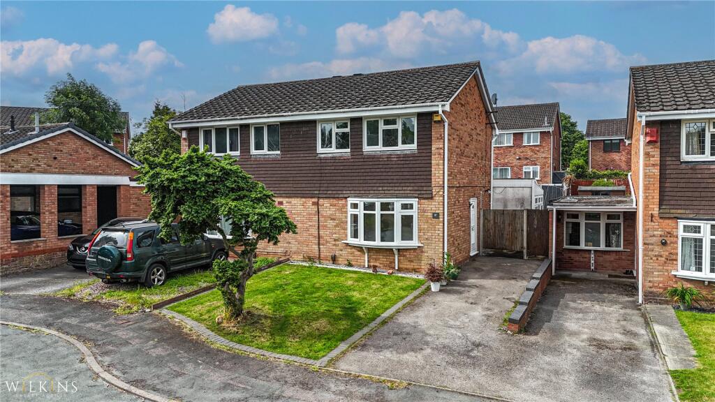 Main image of property: Scammerton, Wilnecote, Tamworth, Staffordshire, B77
