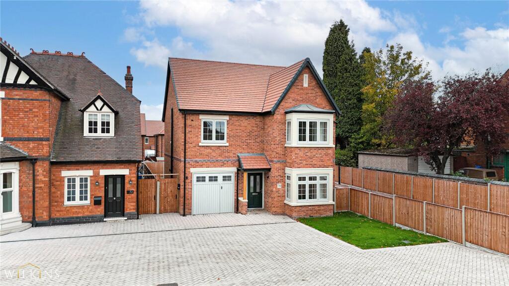 Main image of property: Dosthill Road, Two Gates, Tamworth, Staffordshire, B77