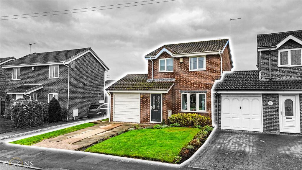 Main image of property: Lamprey, Dosthill, Tamworth, Staffordshire, B77