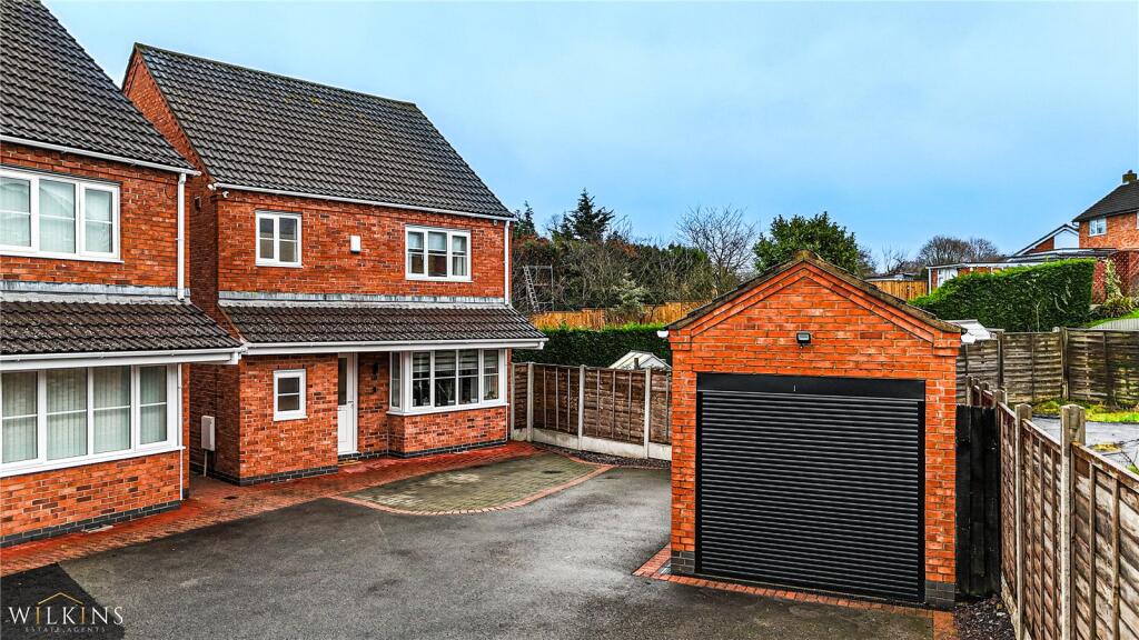 Main image of property: Woodhurst Close, Tamworth, Staffordshire, B77
