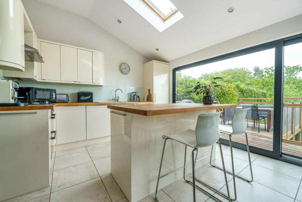 Additional property image - Bloomfield Road, Bath