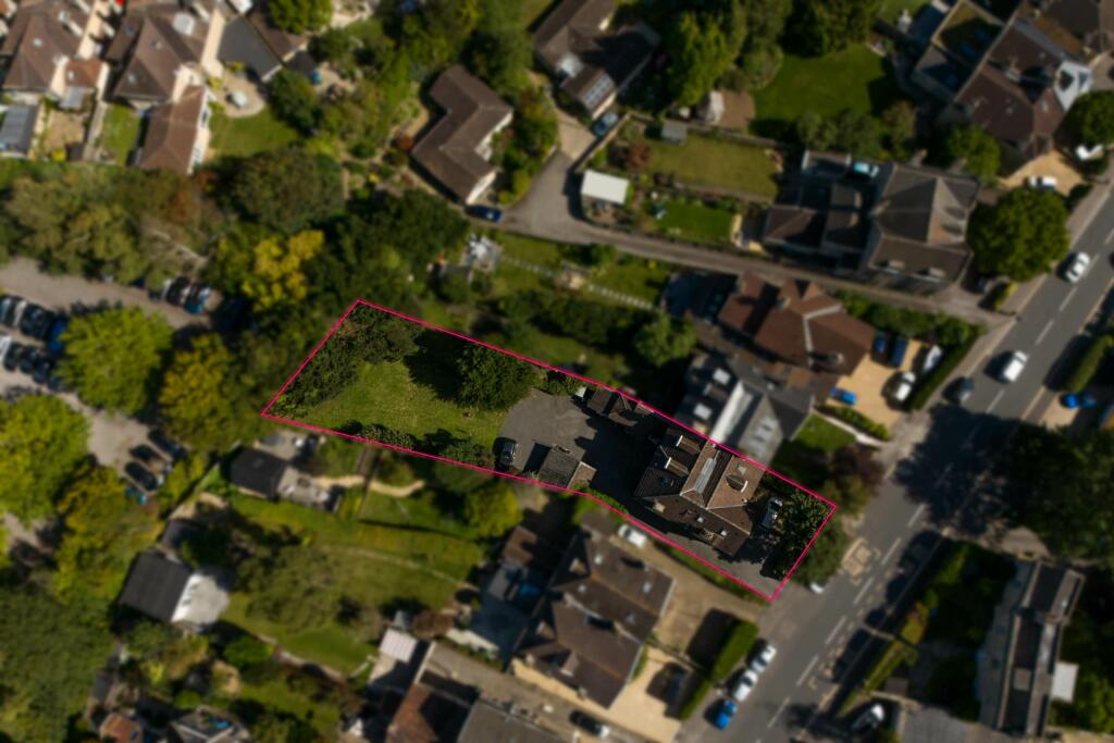 Additional property image - Newbridge Hill, Bath