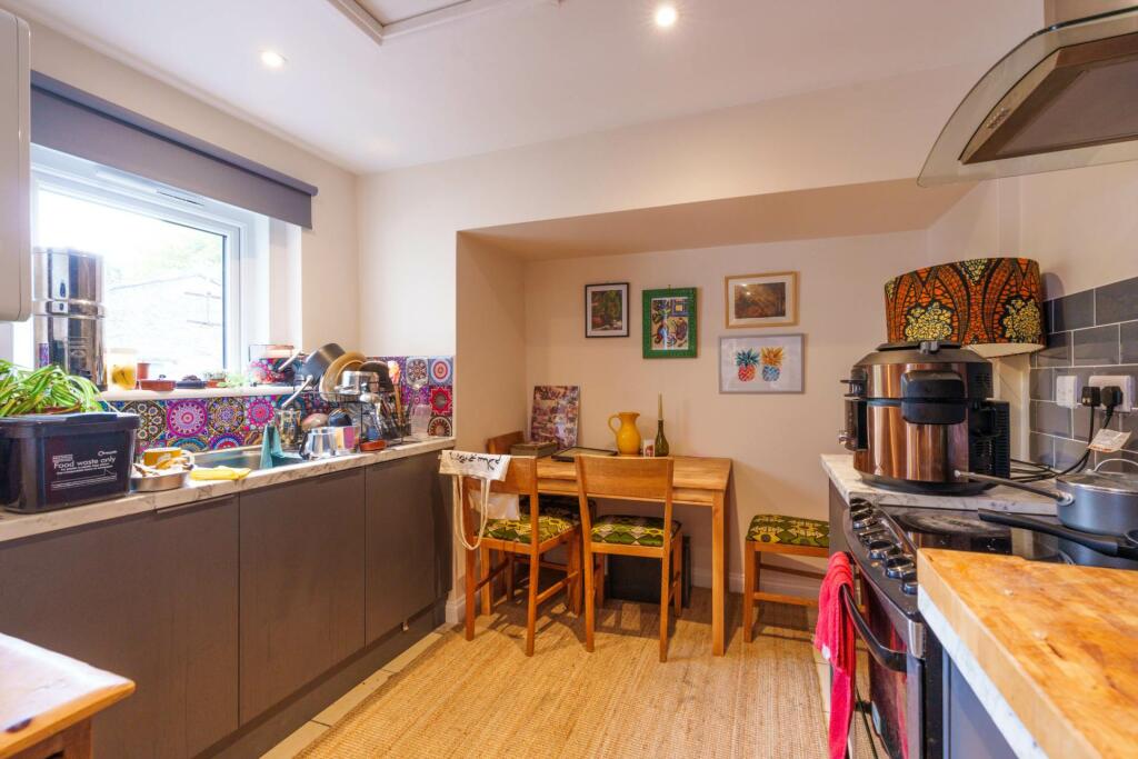 Additional property image - Newbridge Hill, Bath