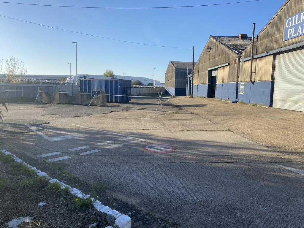 Additional image 16 of Cedars Transport Depot, Church Manorway, Erith, DA8 1DE
