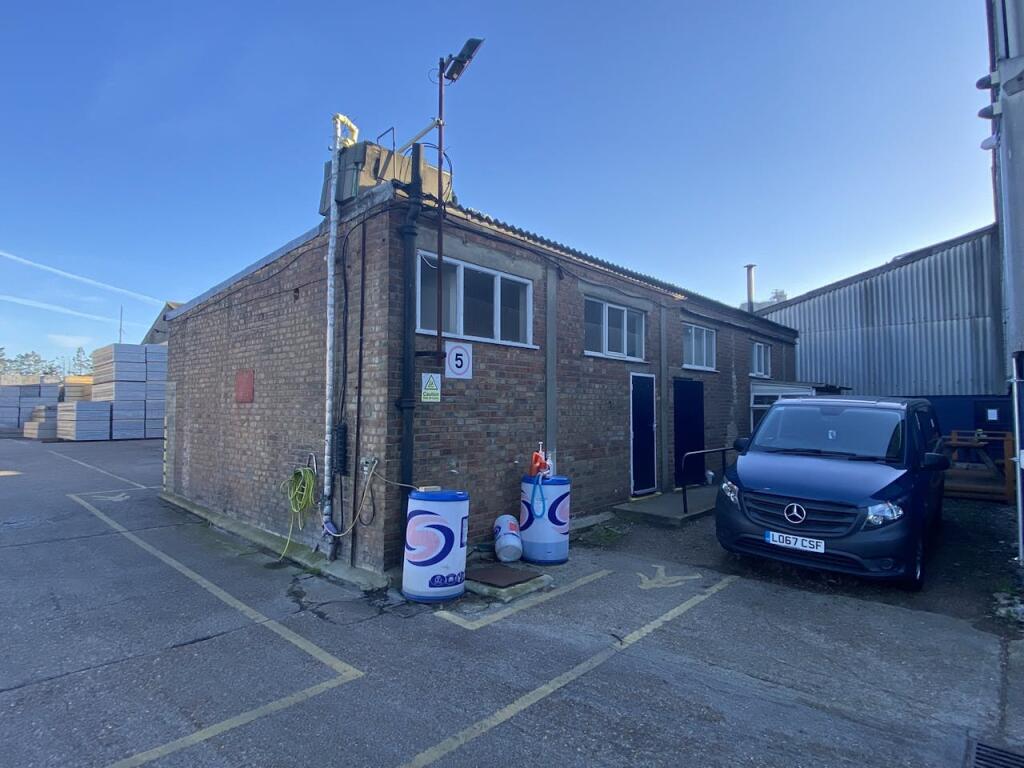 Additional image 4 of Cedars Transport Depot, Church Manorway, Erith, DA8 1DE