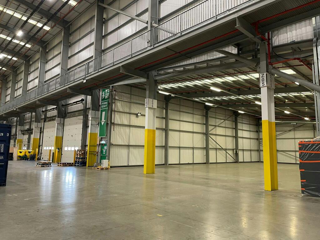 Vehicle Maintenance Unit.jpg