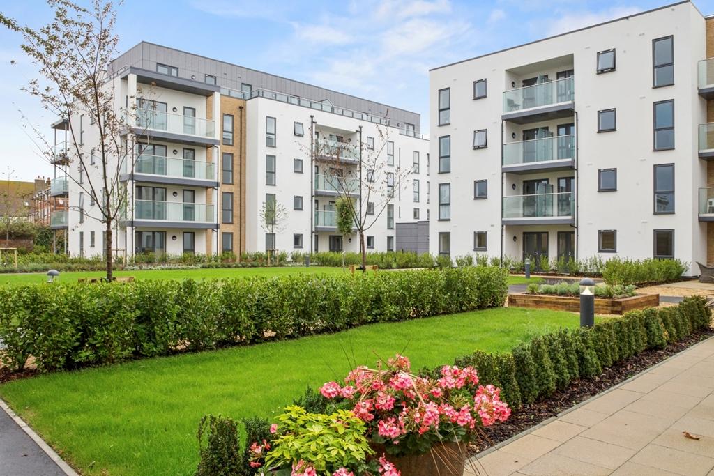 Contact Neptune House New Homes Development by McCarthy & Stone Southern