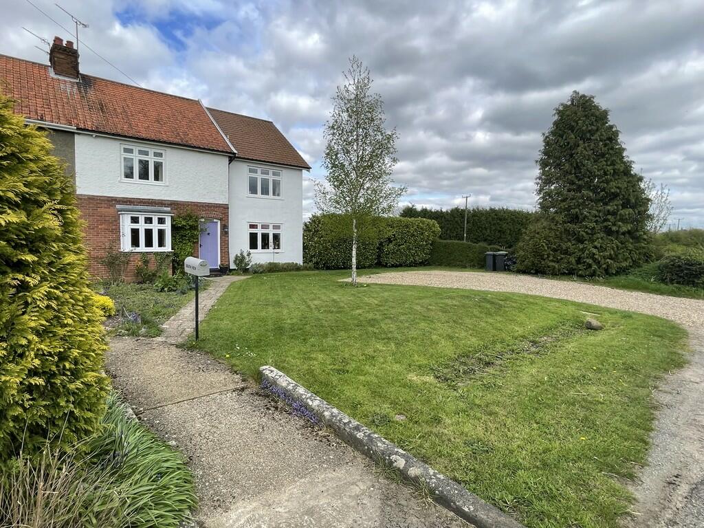 4 bedroom semidetached house for sale in Forward Green, Stowmarket