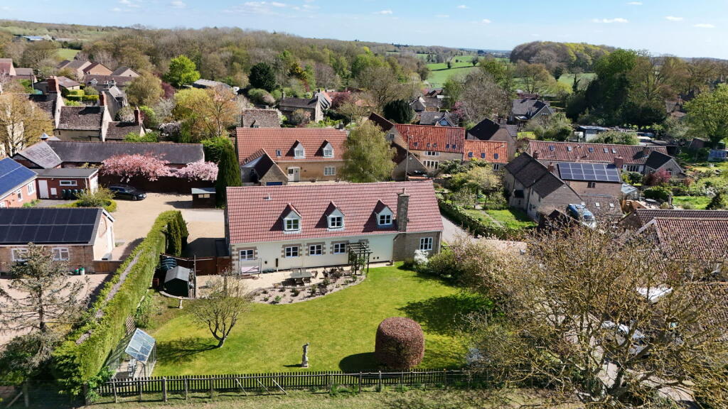 Main image of property: Stretton