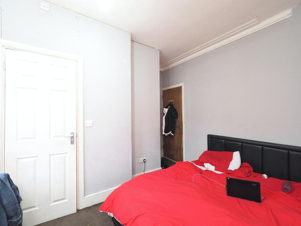 4 bedroom terraced house for sale in St. Chads Road, Derby, DE23