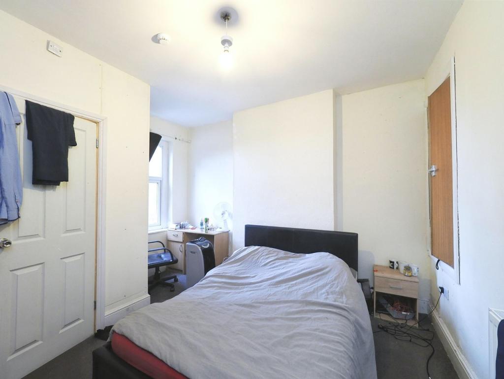 4 bedroom terraced house for sale in St. Chads Road, Derby, DE23