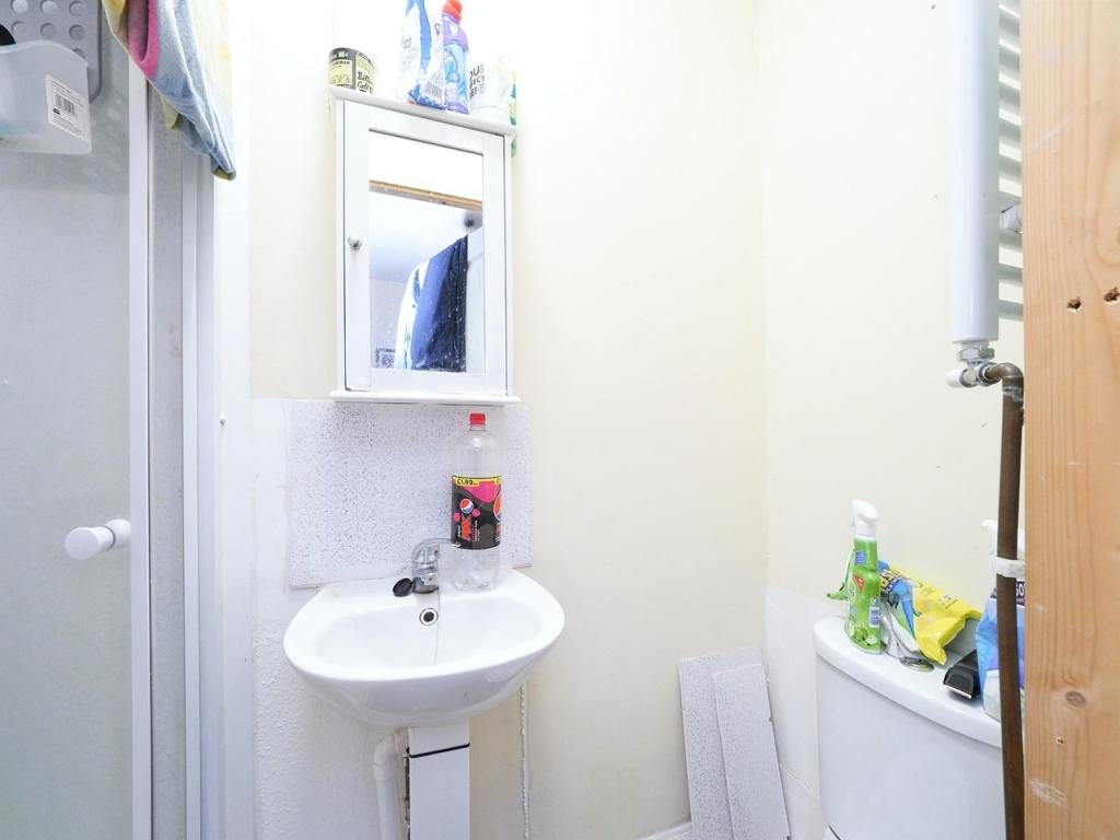 4 bedroom terraced house for sale in St. Chads Road, Derby, DE23