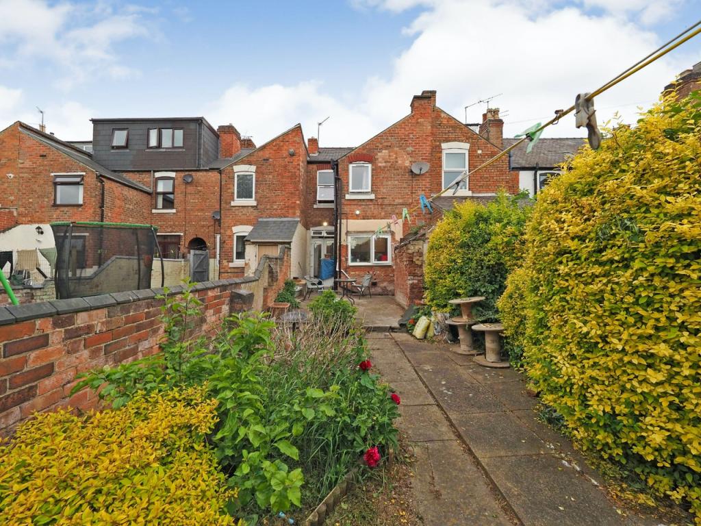4 bedroom terraced house for sale in St. Chads Road, Derby, DE23