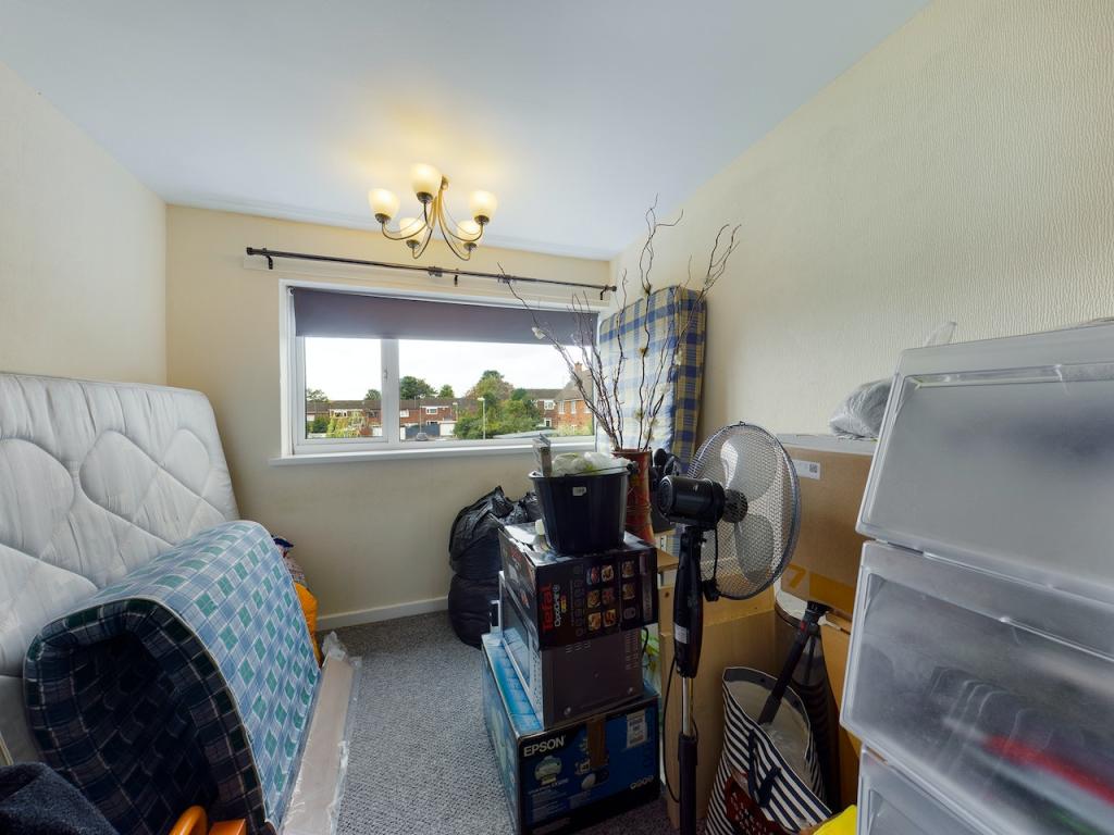 3 bedroom semidetached house for sale in Lyneham Way, Birmingham, B35