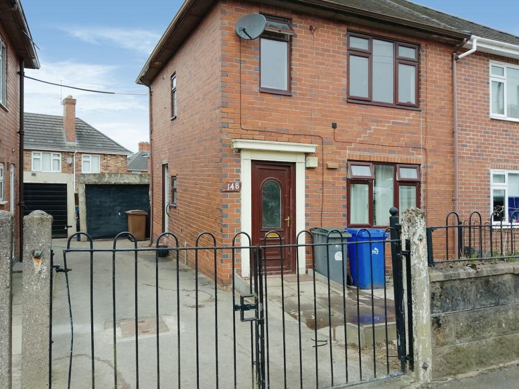 2 bedroom semi-detached house for sale in Newhouse Road, Stoke-on-Trent, ST2