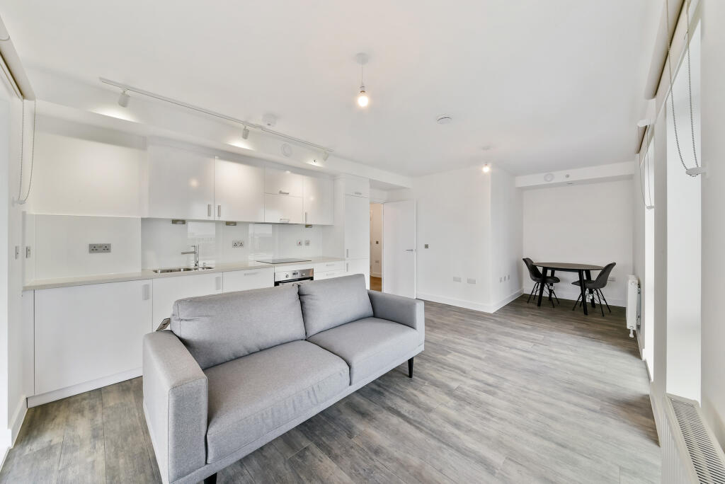 Main image of property: Pontoon Dock London E16