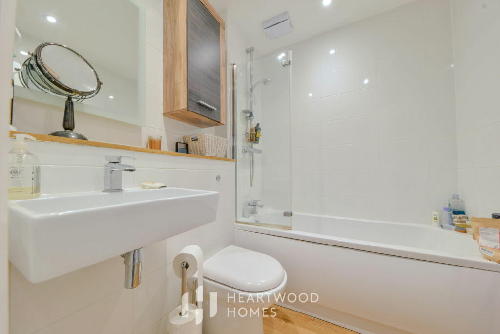Additional property image - Clarence Road, St. Albans, AL1 4NG