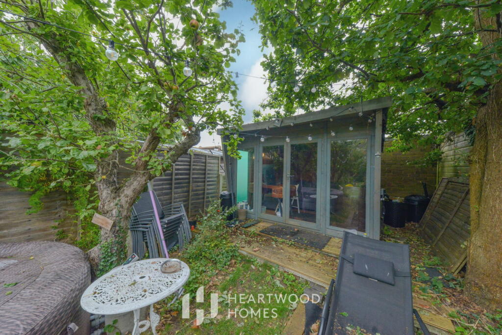 Additional property image - Clarence Road, St. Albans, AL1 4NG