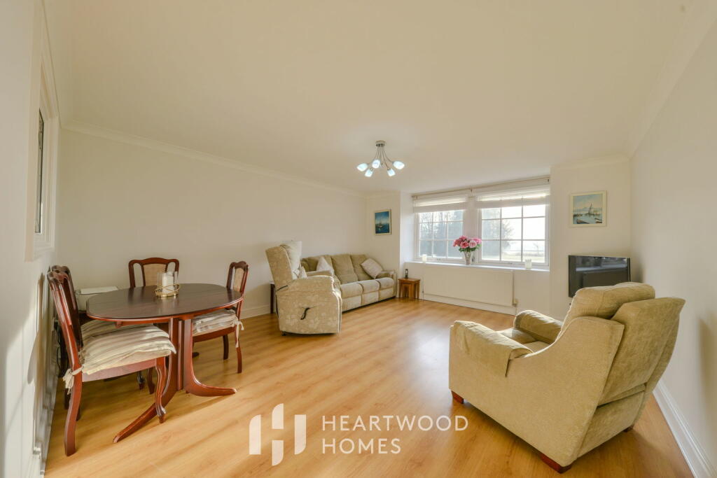 Additional property image - Beningfield Drive, London Colney, St. Albans, AL2 1FD