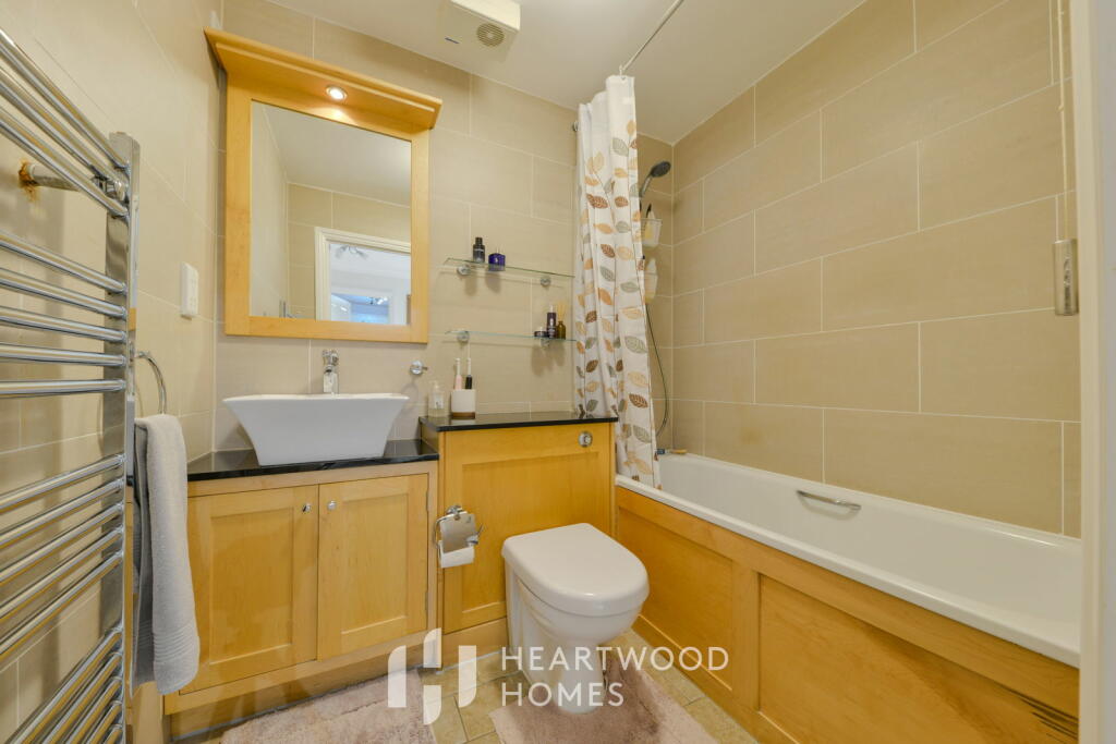Additional property image - Beningfield Drive, London Colney, St. Albans, AL2 1FD