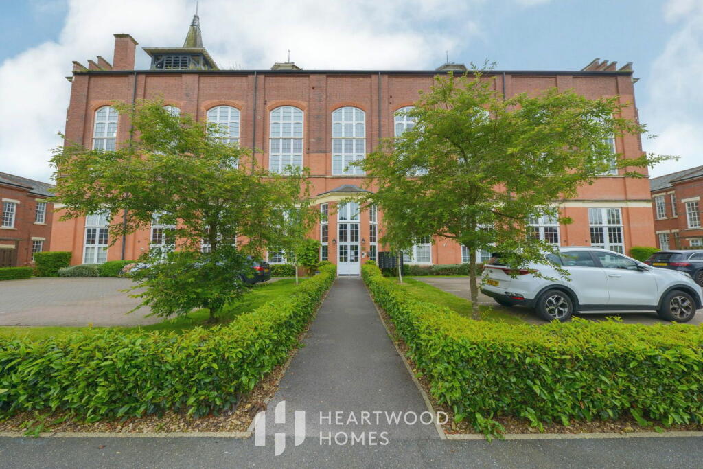 Additional property image - Beningfield Drive, London Colney, St. Albans, AL2 1FD