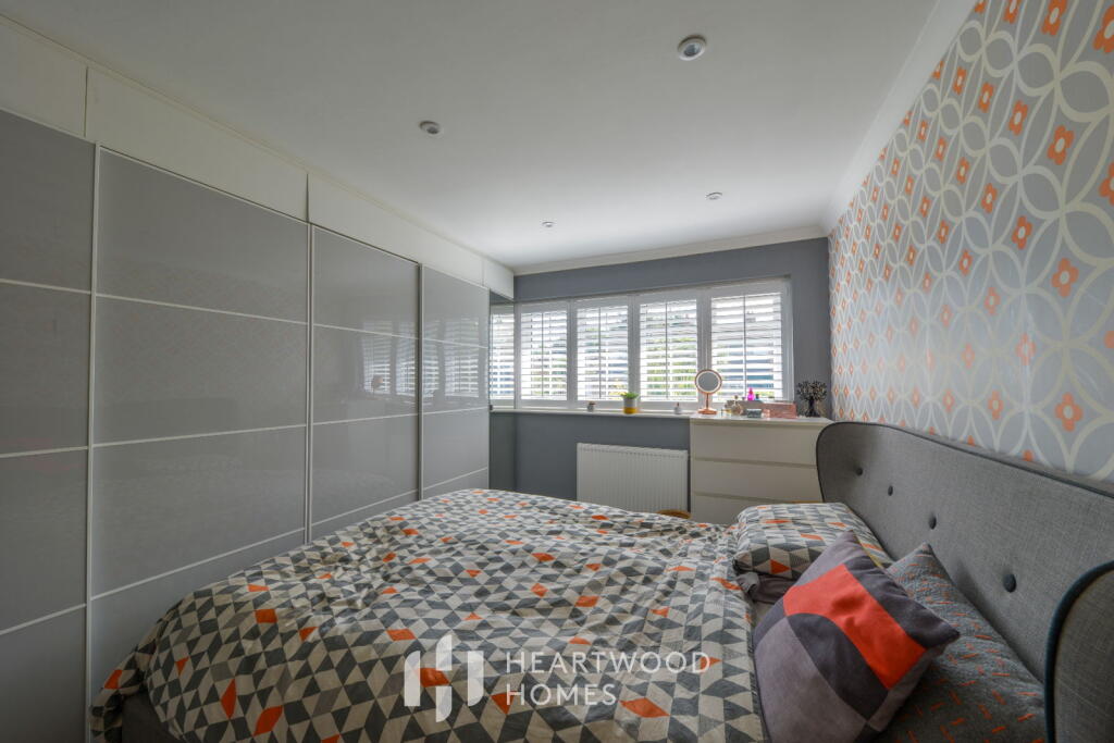 Additional property image - Deans Gardens, St. Albans, AL4 9LS