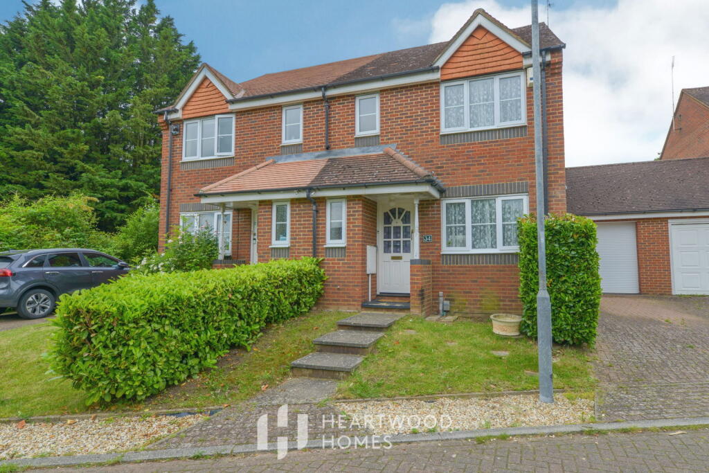 Main image of property: Orient Close, St. Albans, AL1 1AJ