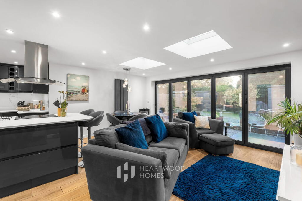 Main image of property: Morris Way, London Colney, St. Albans, AL2 1JL