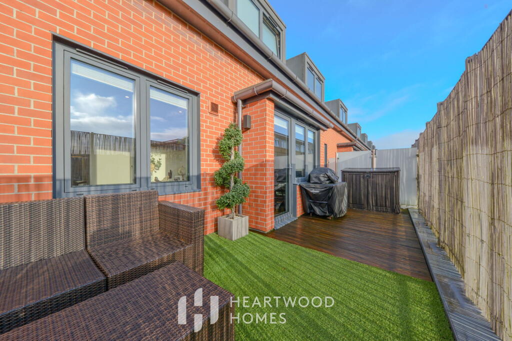 Main image of property: Apex House, Camp Road St Albans AL1 5FU