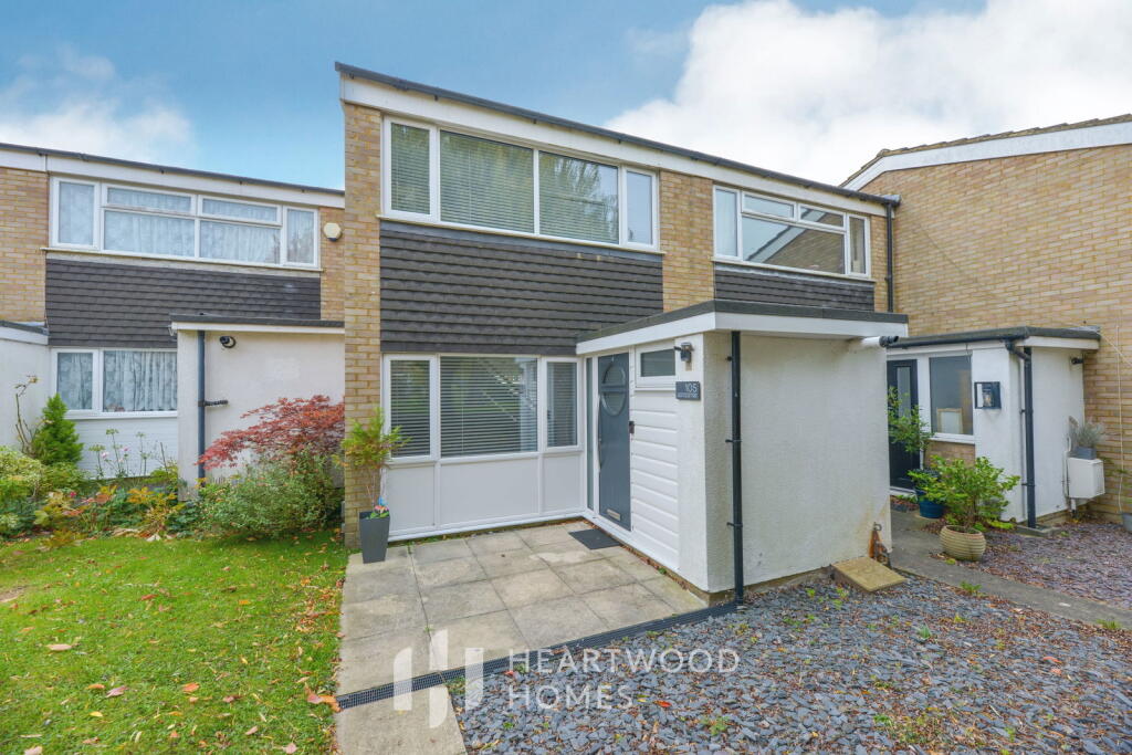 Main image of property: New House Park, St. Albans, AL1 1UH