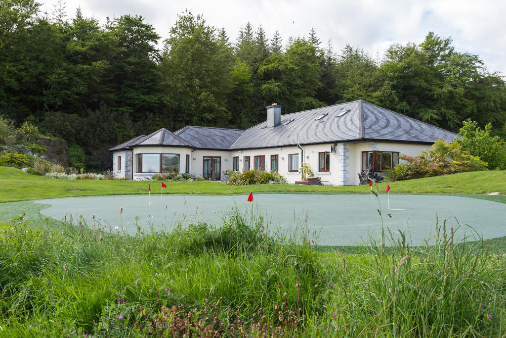 6 bedroom detached house for sale in Ashford, Wicklow, Ireland