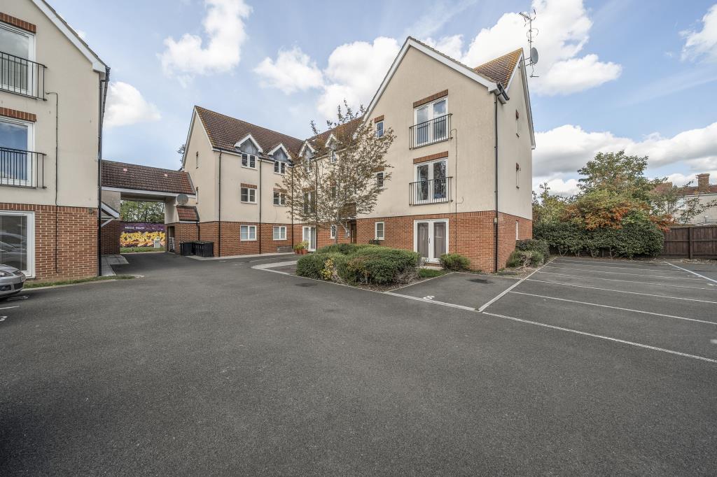 Main image of property: Towpath Gardens, Swindon, SN1