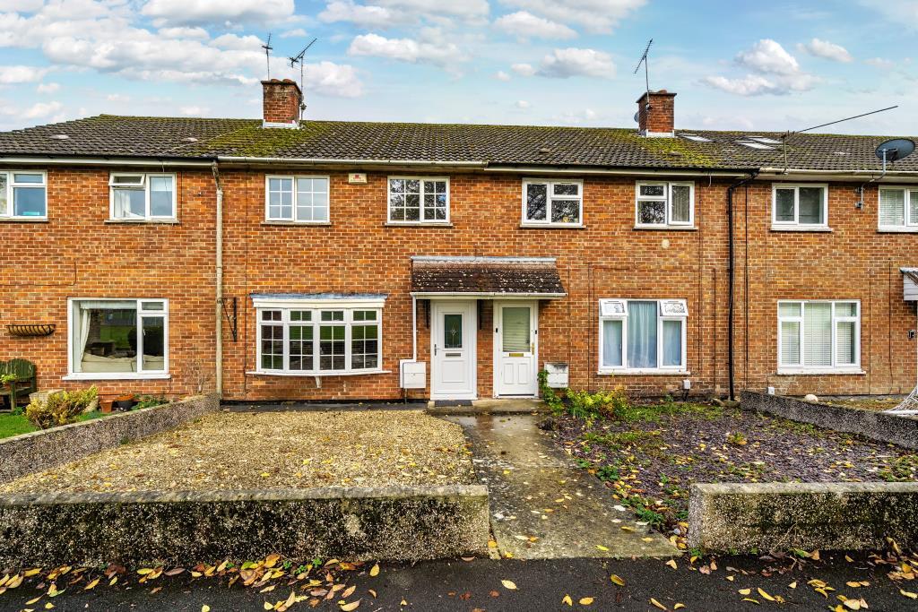 Main image of property: Charlbury Close, Swindon, SN25