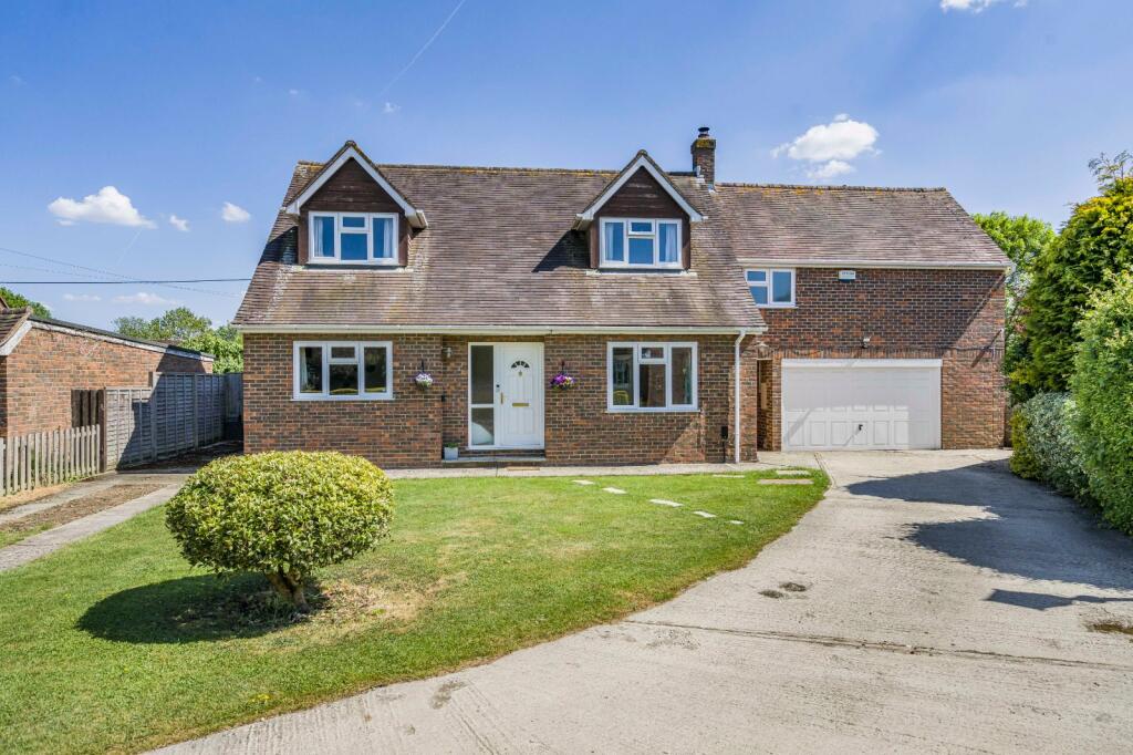 Main image of property: Clifden Road, Worminghall, Aylesbury, HP18