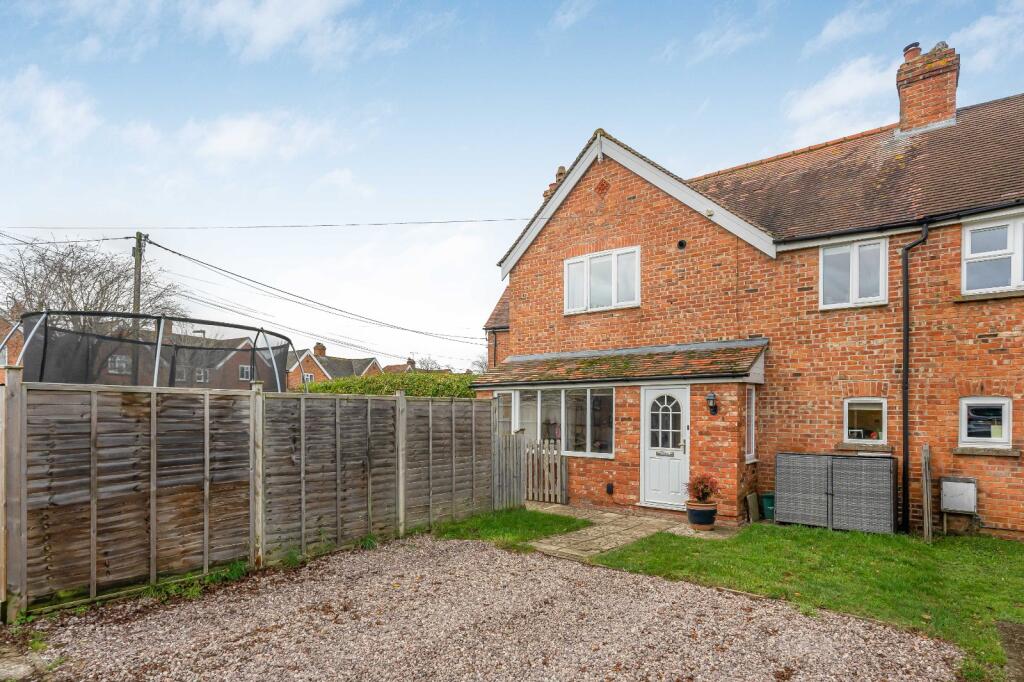 Main image of property: Hampden Avenue, Thame, Oxfordshire, OX9