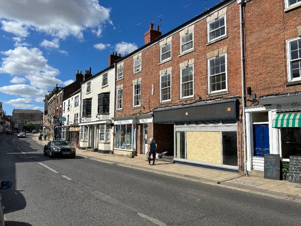 High street retail property to lease in Bridge Street, Tadcaster, North Yorkshire, North