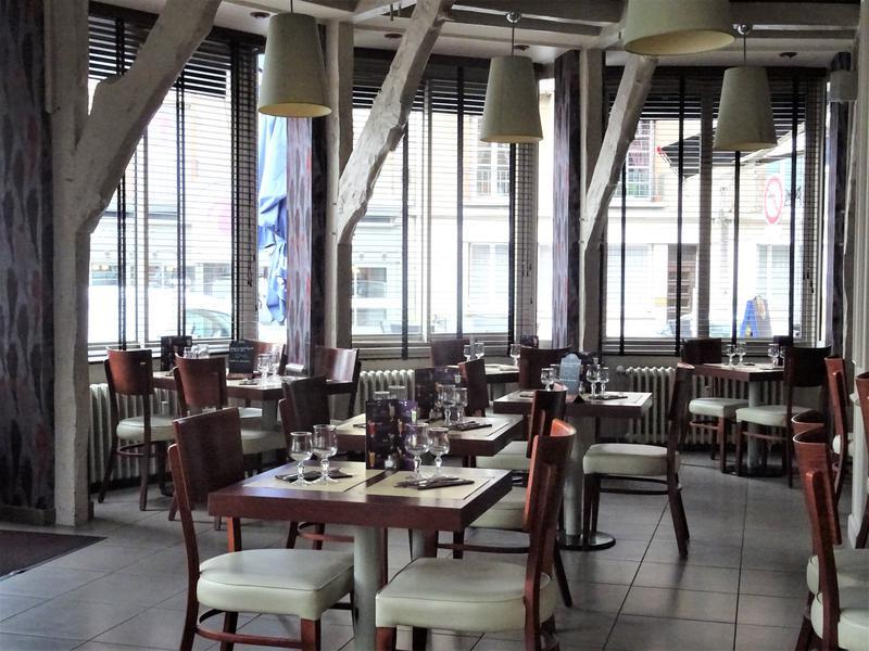 Pub for sale in Normandy, Orne, Flers, France