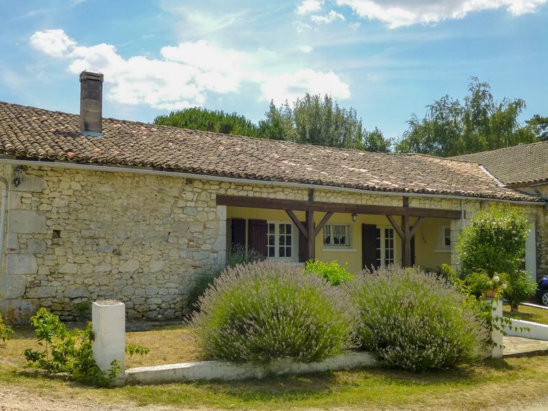 4 bedroom house for sale in Aquitaine, Dordogne, Bergerac, France