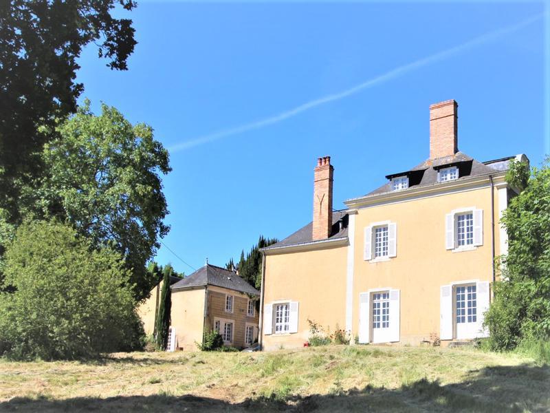 9 bedroom manor house for sale in Pays De La Loire, Sarthe, La Flèche